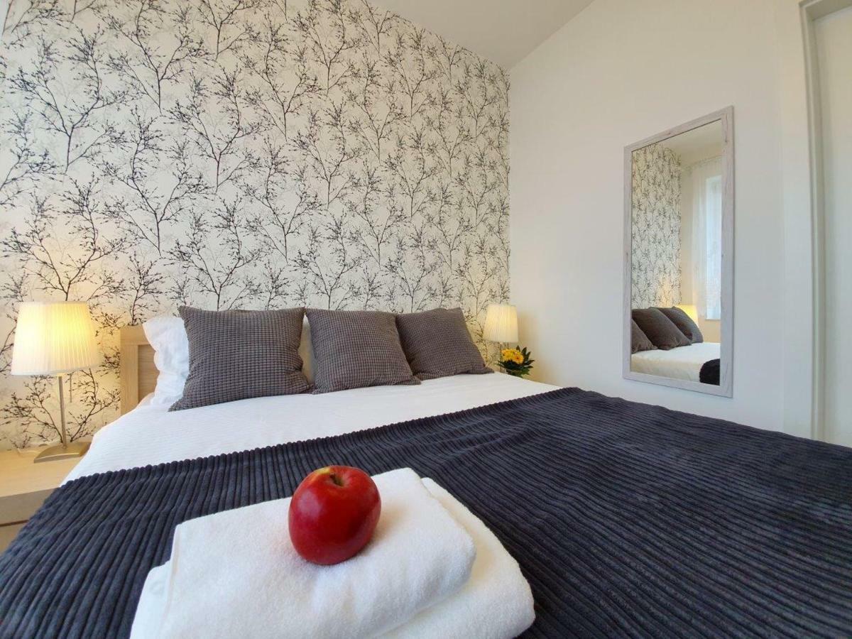 Apartament Azure 19 - 365Pam Apartment Kolobrzeg Bagian luar foto