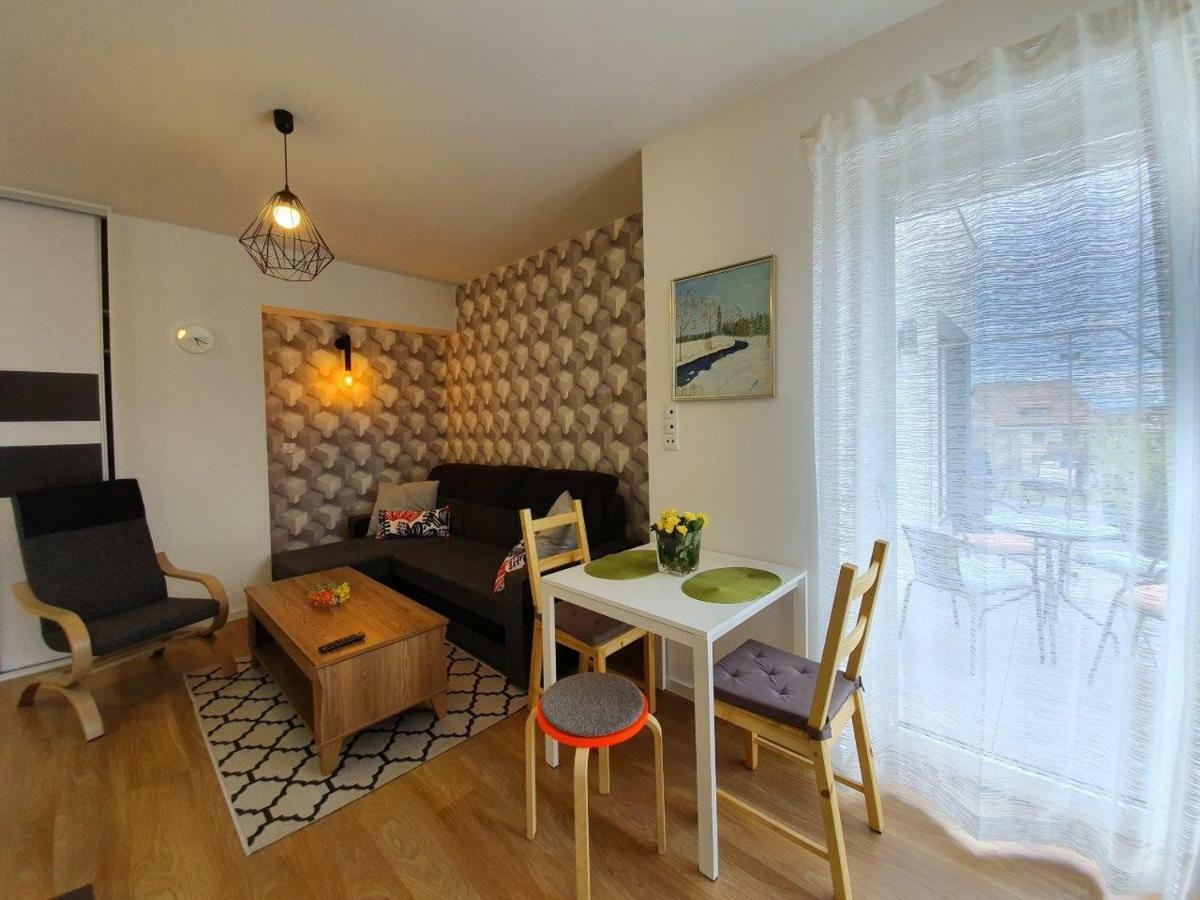 Apartament Azure 19 - 365Pam Apartment Kolobrzeg Bagian luar foto